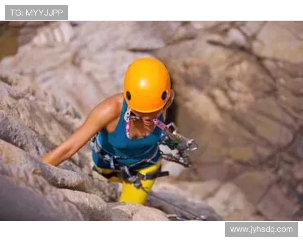 深圳攀岩队在极限运动嘉年华中的精彩表现与节奏分析 深圳攀岩队在极限运动嘉年华中的精彩表现与节奏分析