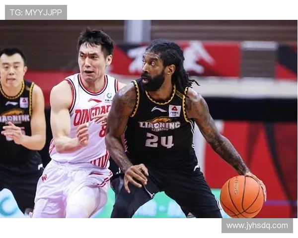 辽宁队与青岛队激战正酣谁能在这场较量中笑到最后