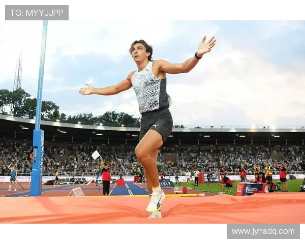 杭州篮球队在钻石联赛中的团队协作展现出色值得关注与分析